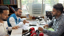 ৪ হাজার টাকার দলিল লিখতে চাওয়া হয় ৫০ হাজার টাকা