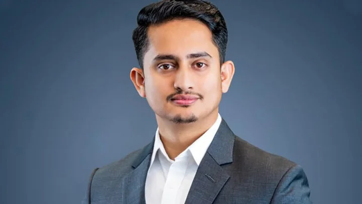 চোখে রডের আঘাত পাওয়া আলিফের দৃষ্টিশক্তি নিয়ে শঙ্কা সারজিসের