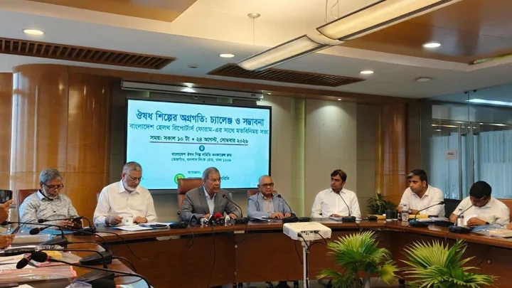 বিদ্যুৎ ও জ্বালানি সংকটে বাড়তে পারে ওষুধের দাম