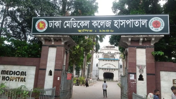 থাইল্যান্ডে চিকিৎসা শেষে এক মাসের অবজারভেশনে ঢামেকে আহত জুলাই যোদ্ধা নাবিল