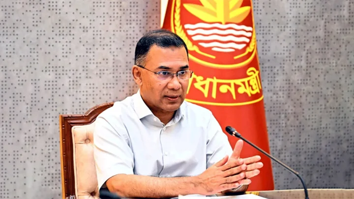 সেনাবাহিনীতে পদোন্নতির ক্ষেত্রে রাজনৈতিক পছন্দের ঊর্ধ্বে থাকার আহ্বান প্রধানমন্ত্রীর