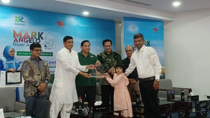 মার্ক অ্যাঞ্জেলো রিভার অ্যাওয়ার্ড পেলেন ৫ ব্যক্তি ও প্রতিষ্ঠান