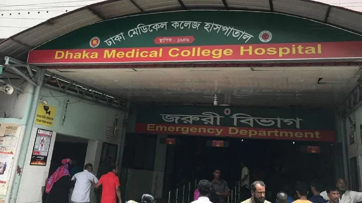 ঢামেকে চিকিৎসাধীন অজ্ঞাত দুই ব্যক্তির মৃত্যু