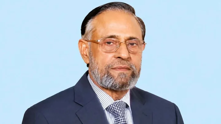আমি আমার ছেলের বিরুদ্ধে এখন কোনো কথা বলতে চাই না