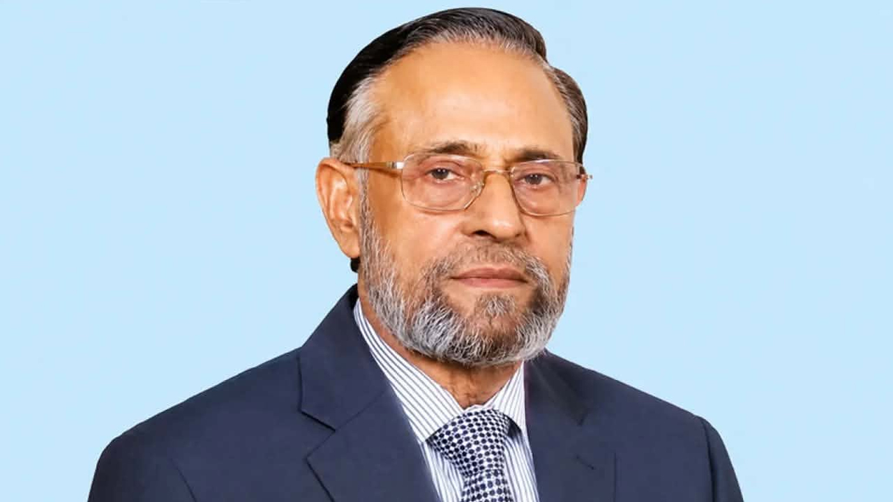 আমি আমার ছেলের বিরুদ্ধে এখন কোনো কথা বলতে চাই না