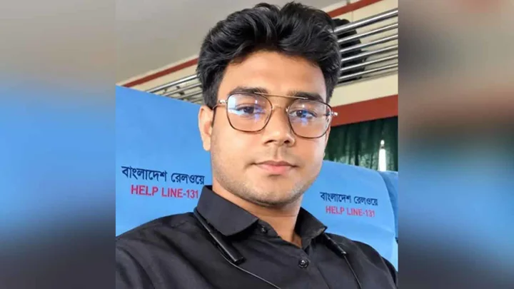 বাবার অভিযোগের মূল ব্যক্তির নাম নেই এজাহারে