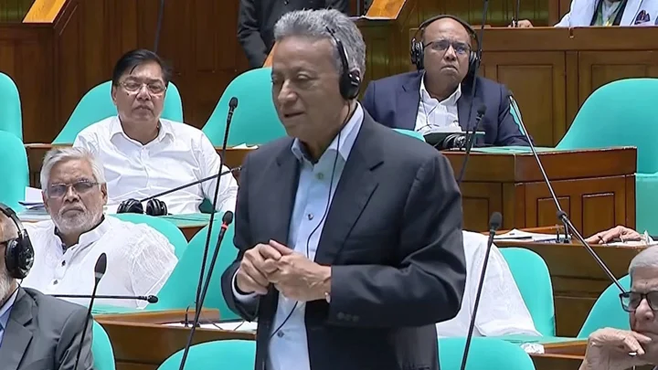 ডুয়াল ব্যাংকিং সিস্টেম চালু হচ্ছে বাংলাদেশ ব্যাংকে : অর্থমন্ত্রী