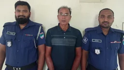 খামার থেকে ৬৫০ মুরগি লুটের ঘটনায় মূলহোতা গ্রেপ্তার