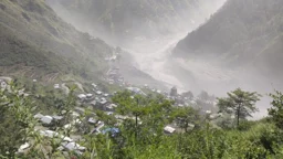 নেপালে পাহাড়ি ঢলে নিহত বেড়ে ১৬, ভারতীয়সহ নিখোঁজ ৪০০