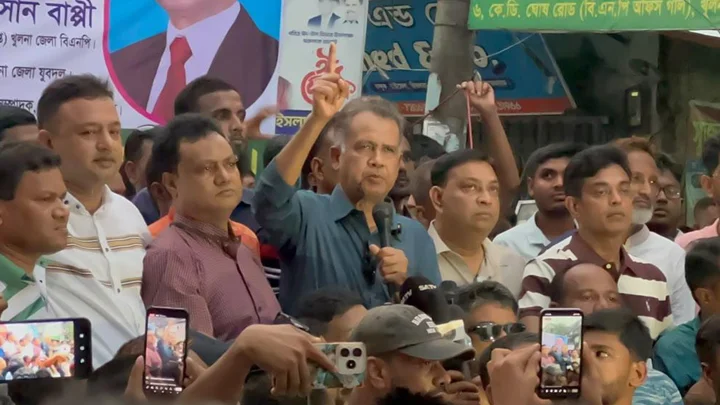 বাংলাদেশ কোনো বিদেশি স্বার্থের পরীক্ষাগার নয়: আজিজুল বারী হেলাল