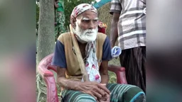 ভাতা পাবেন ভেবে টিপসই, ৮৫ বছরের বৃদ্ধের ১৪ শতক জমি হাতছাড়া
