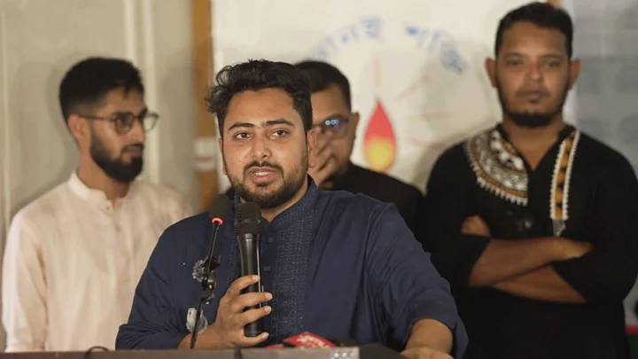 ভাইভা ইস্যুতে জনগণ আপনাদের কোথায় পাঠাবে টেরও পাবেন না: নাহিদ ইসলাম