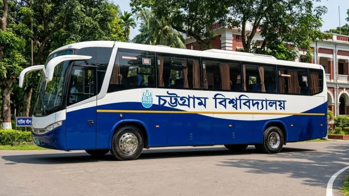 আন্দোলনের মুখে চবিতে চক্রাকার বাস চালু