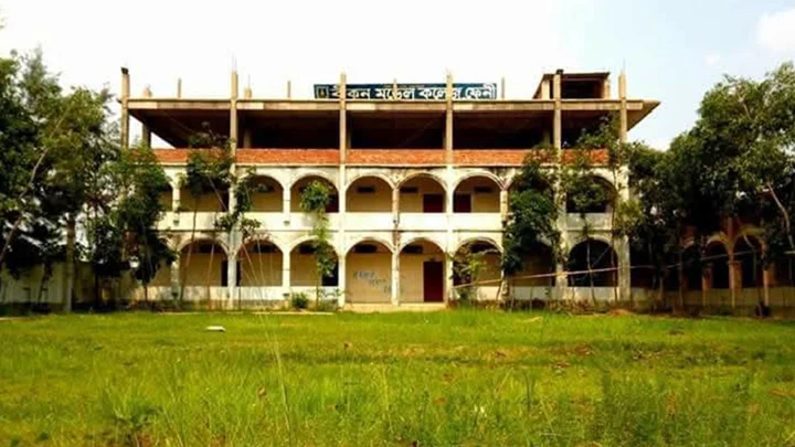 ফেনীতে দুই কলেজে ১০ শিক্ষার্থী, পাস করেনি কেউ