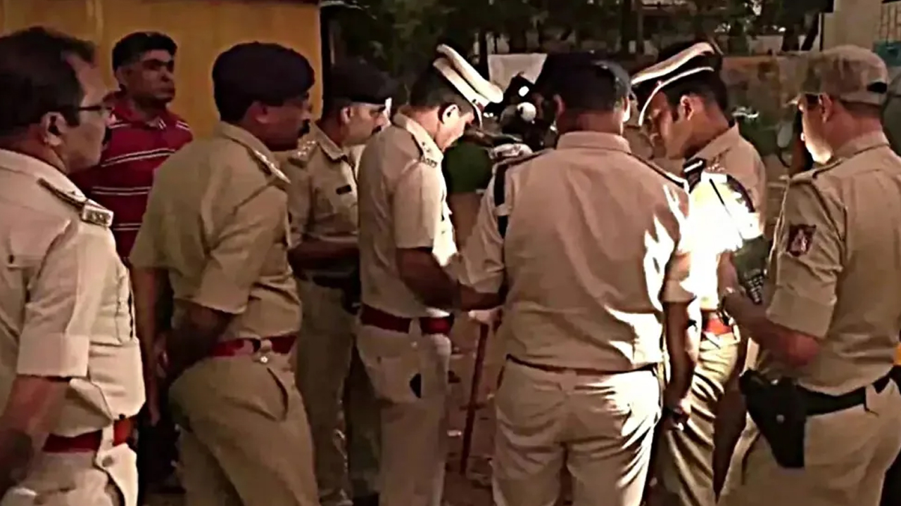 ভারতে বাংলদেশি আখ্যা দিয়ে মুসলিম দম্পতিকে মারধর, গ্রেপ্তার চিকিৎসক