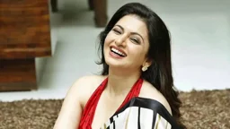 প্রথম ছবিতেই রাতারাতি তারকা হয়েও থেমে গিয়েছিল ভাগ্যশ্রীর ক্যারিয়ার