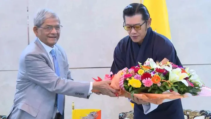 রাষ্ট্রপতি ও প্রধানমন্ত্রীকে ভুটান সফরের আমন্ত্রণ
