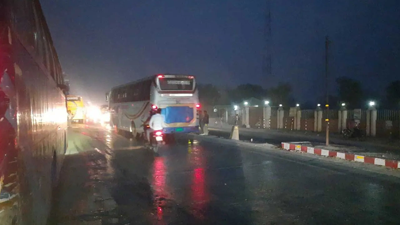Bus
