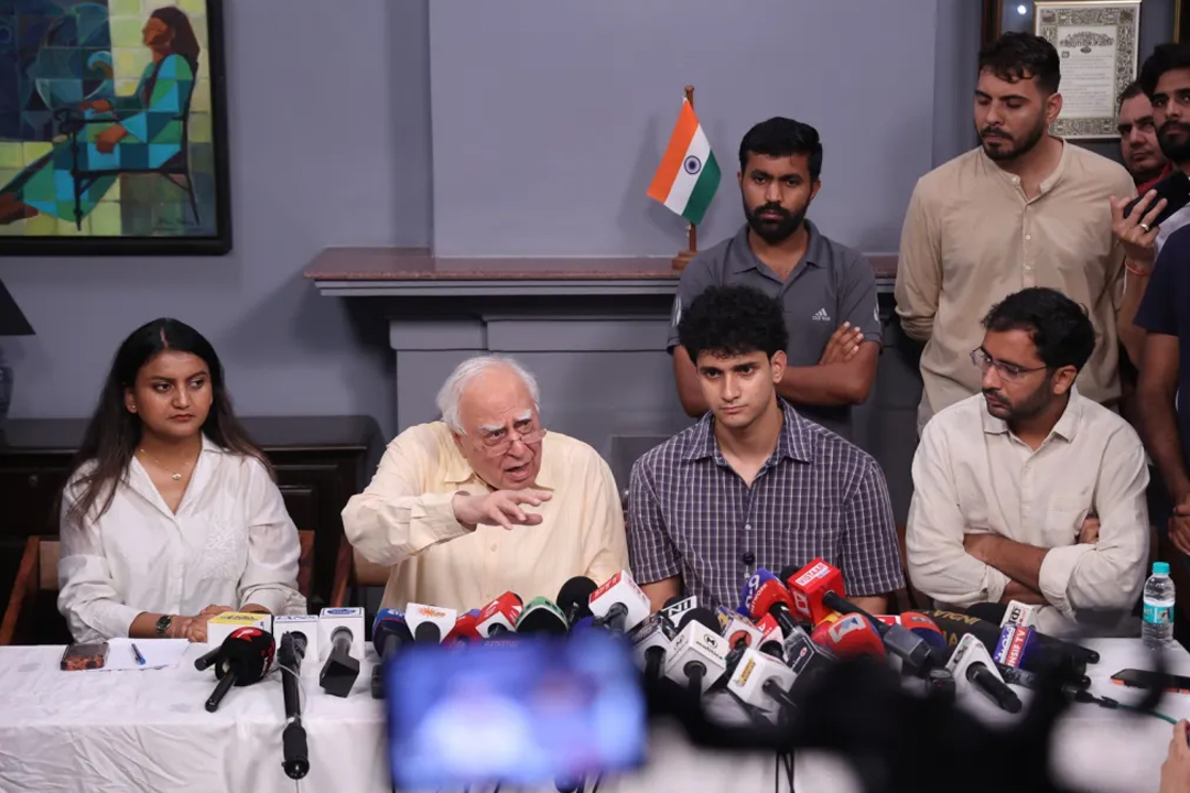 ভারতে আন্দোলনকারীদের গ্রেপ্তার ও হয়রানির অভিযোগ, আবারও আন্দোলনের হুঁশিয়ারি
