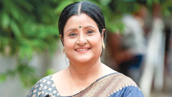 অভিনয়শিল্পীরা ফাইটার, সব পারে: চিত্রলেখা গুহ
