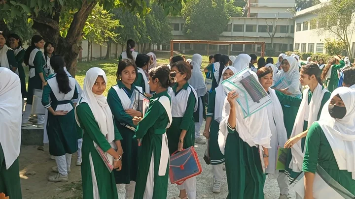 এসএসসির নির্বাচনি পরীক্ষার প্রশ্ন ফাঁস, বিক্রির অভিযোগ ১৫০০ টাকায়
