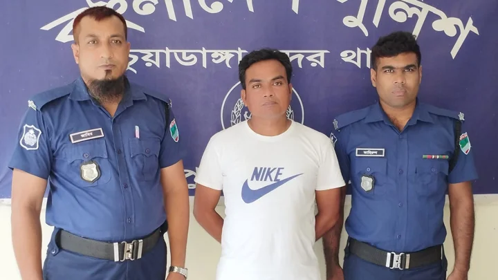 চুয়াডাঙ্গায় গ্রেপ্তার নিষিদ্ধ ছাত্রলীগ নেতা নাইম কারাগারে