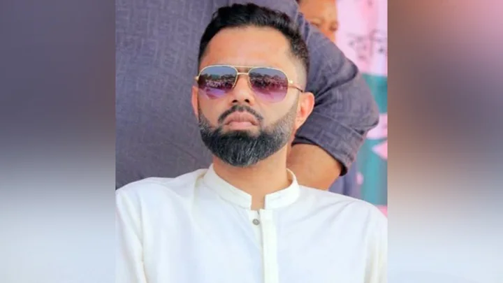 কুমিল্লায় নিজ এলাকায় বিএনপি নেতাকে অবাঞ্ছিত ঘোষণা