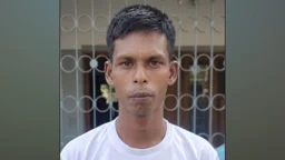 ধানক্ষেতে পড়ে ছিল মৎস্যজীবী দলের নেতার মরদেহ