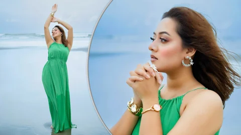 সমুদ্রতীরে ‘রূপকথায়’ ভাসছেন অভিনেত্রী দীঘি

