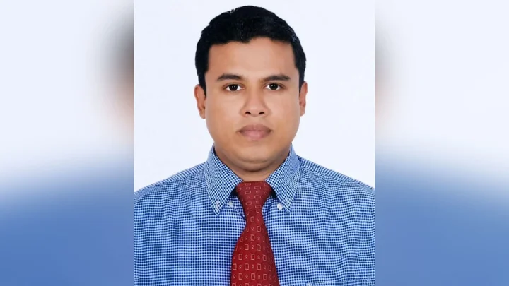 ক্লিনিক সিলগালার পর মোরেলগঞ্জ উপজেলা স্বাস্থ্য কর্মকর্তা বরখাস্ত