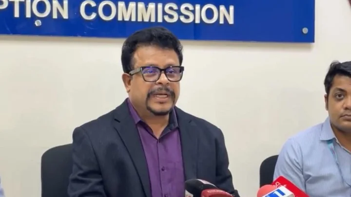 কাতারে গ্রেপ্তার সাবেক বিমানবাহিনীর প্রধানকে দেশে এনে ব্যবস্থা নেওয়া হবে: দুদক