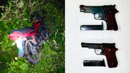 মোটরসাইকেল ফেলে পালান দুজন, মিলল পিস্তল ও ৫ কোটি টাকার আইস