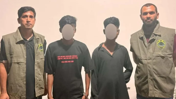 রাজধানীতে দুই ছিনতাইকারীসহ গ্রেপ্তার ৩