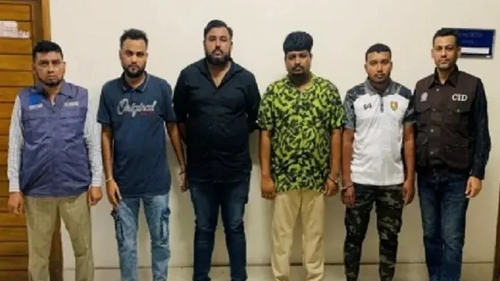 অনলাইন বেটিং ও অর্থপাচার চক্রের ৪ সদস্য গ্রেপ্তার