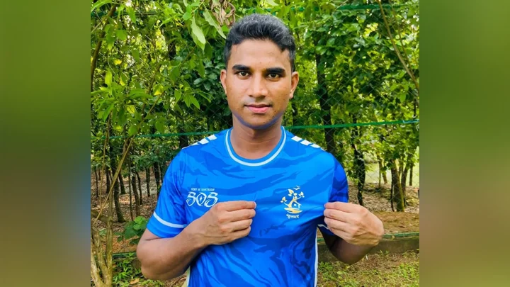 আইফোনই কাল হলো হাফিজুরের