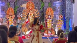 উৎসবমুখর পরিবেশে ইতালিতে শারদীয় দুর্গোৎসব উদযাপন
