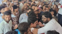 ইবিতে ছাত্রশক্তি ও বৈষম্যবিরোধী নেতাকর্মীদের বাগ্‌বিতণ্ডা