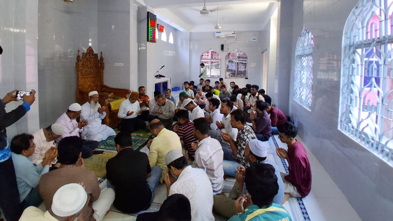 ছাত্রনেতা শফিউল বারীর মৃত্যুবার্ষিকীতে কবি নজরুল কলেজে ছাত্রদলের দোয়া মাহফিল