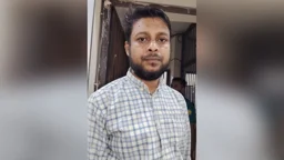 মোহাম্মদপুরে আওয়ামী লীগ নেতা কামরুল ইসলাম গ্রেপ্তার
