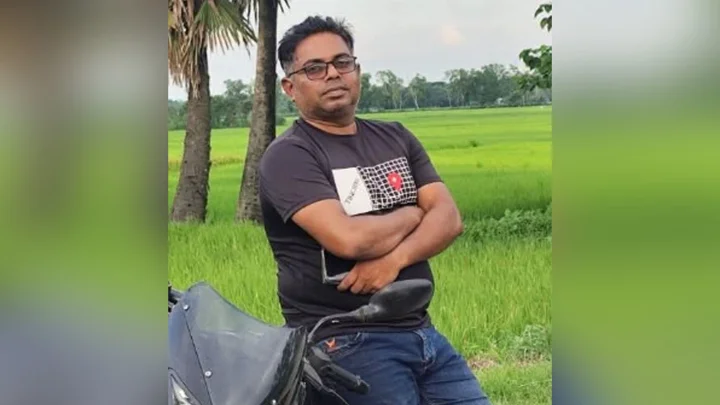 কুমিল্লায় যুবদল নেতাকে কুপিয়ে হত্যা