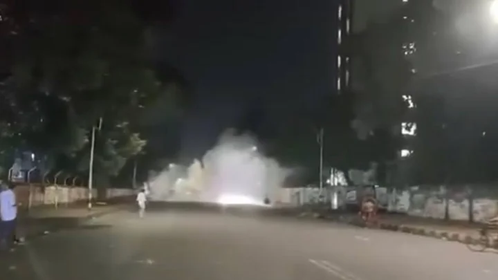 এবার ঢাবির জগন্নাথ হলের পাশে ককটেল বিস্ফোরণ