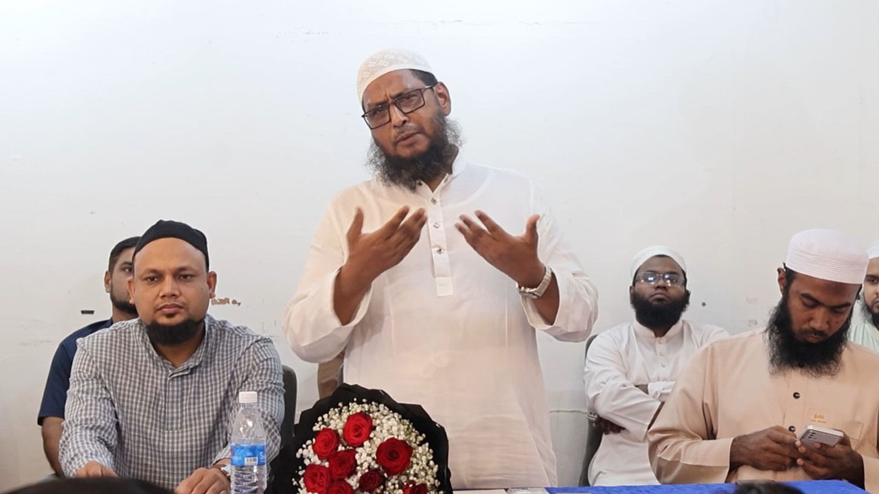 প্রবাসীদের সেবায় সরকারকে আরো দায়িত্বশীল হওয়ার আহ্বান