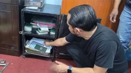 মালয়েশিয়ায় এক অফিস থেকে ২০টির বেশি বাংলাদেশি পাসপোর্ট উদ্ধার