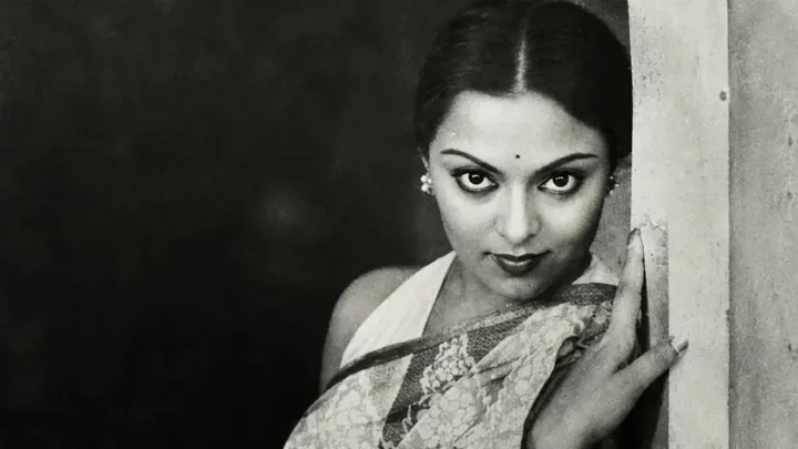 চলে গেলেন বর্ষীয়ান অভিনেত্রী মিঠু মুখার্জি