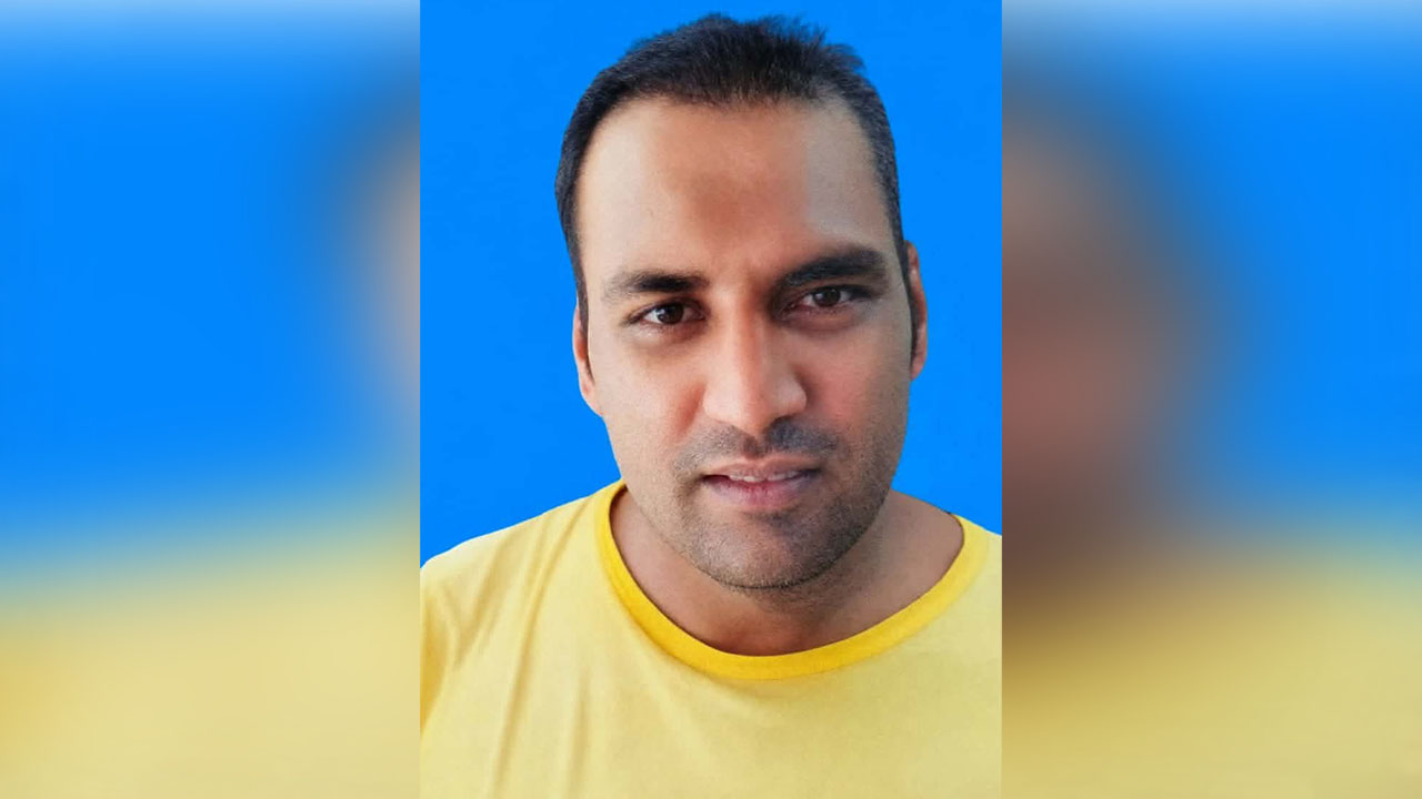ভাতিজার কুড়ালের আঘাতে স্বেচ্ছাসেবক দল নেতা খুন