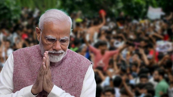 শিক্ষার্থীদের কাছে ক্ষমা চাইতে মোদিকে বিরোধীদের চাপ