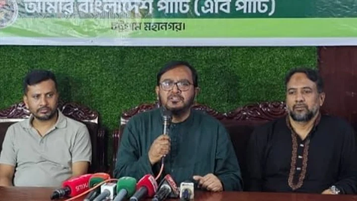 ৬ মাসে কোন ক্ষেত্রেই সরকারের সাফল‍্য নেই: মজিবুর রহমান মঞ্জু