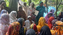 ‘বাড়িতে কি সবাই পুড়ে মরছে, ফোন ধরিস না কেন’