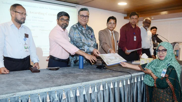 তিন মাসে পেপারলেস হবে জাতীয় বিশ্ববিদ্যালয়: উপাচার্য