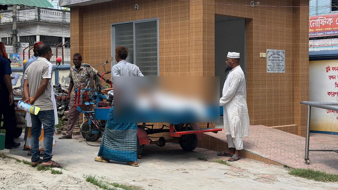 বাইক বিক্রি করতে যাওয়ার পথে প্রাণ গেল স্কুলছাত্রের